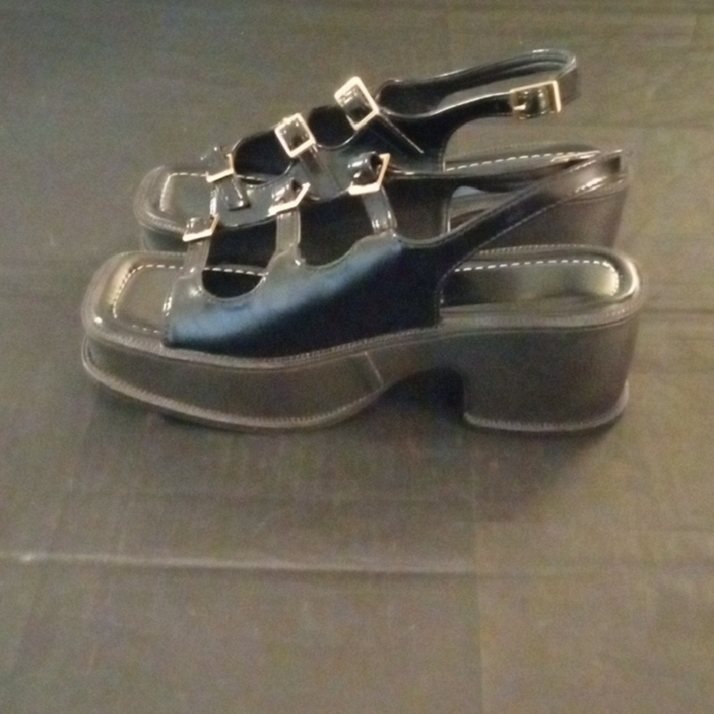 Black Chunky Heel Slingback Sandals